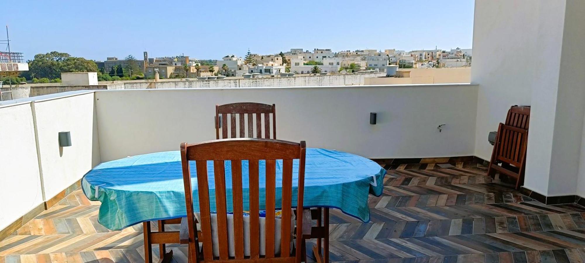 Two Bedroom Loft Apartment With Outdoor Area, Served With Lift ربات المظهر الخارجي الصورة